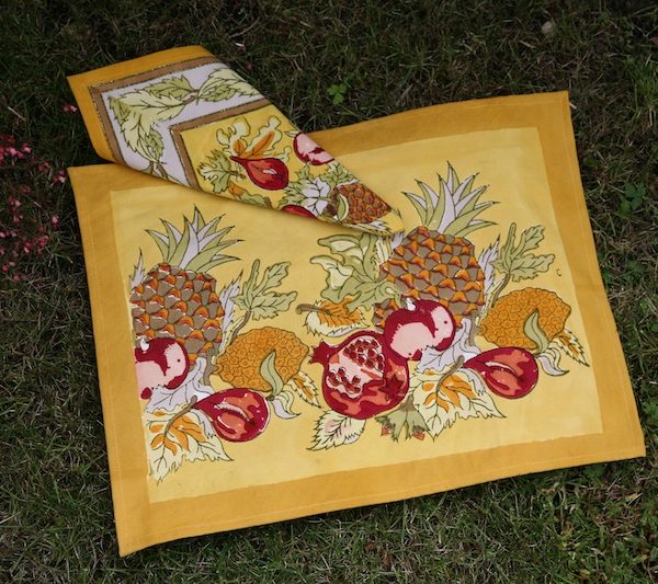Tutti Frutti placemat yellow red