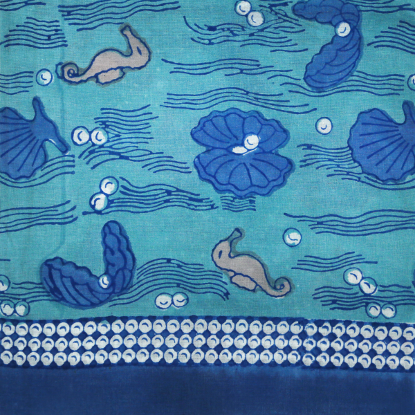 Turquoise blue seahorse pareo